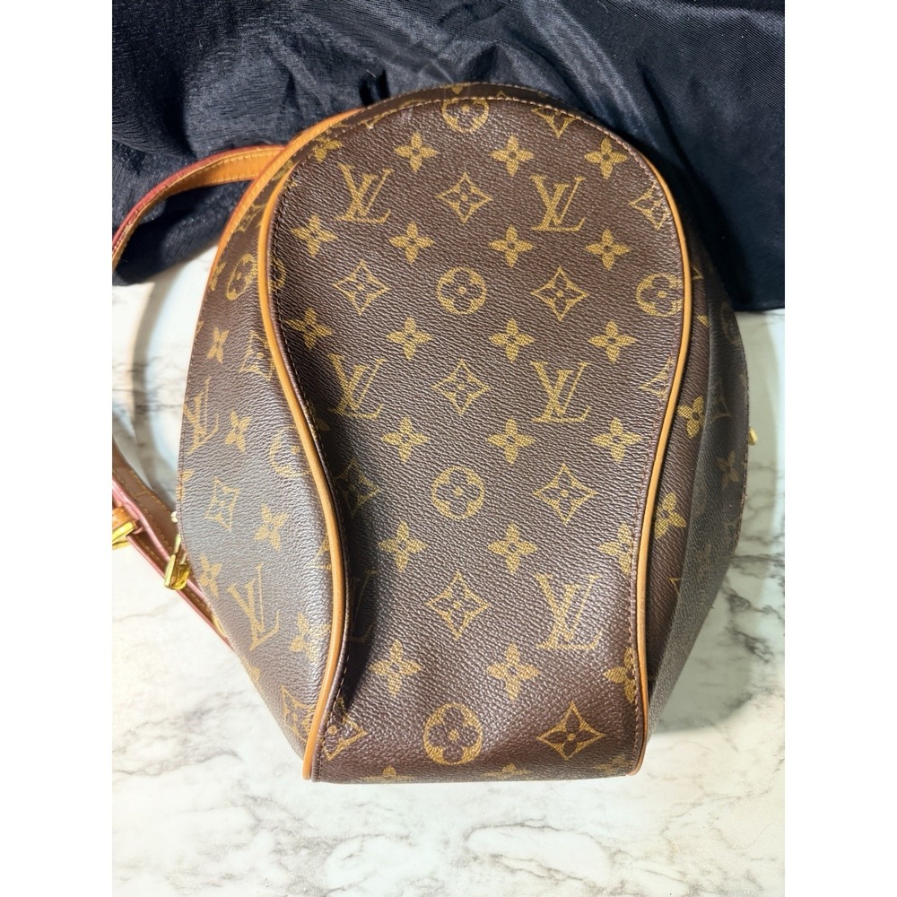LUXURY BAG WITH CODE SEE PICS (2889)